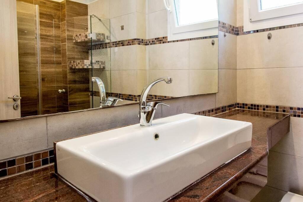 Joana Apartment أرغوستولي المظهر الخارجي الصورة