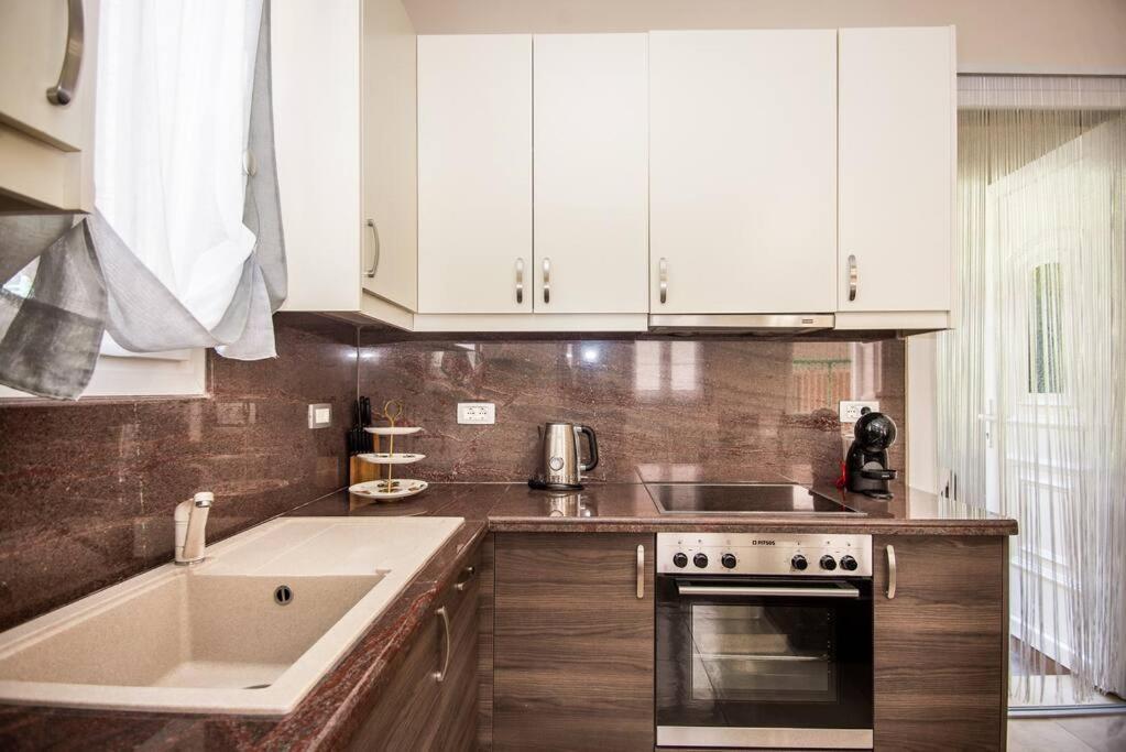 Joana Apartment أرغوستولي المظهر الخارجي الصورة